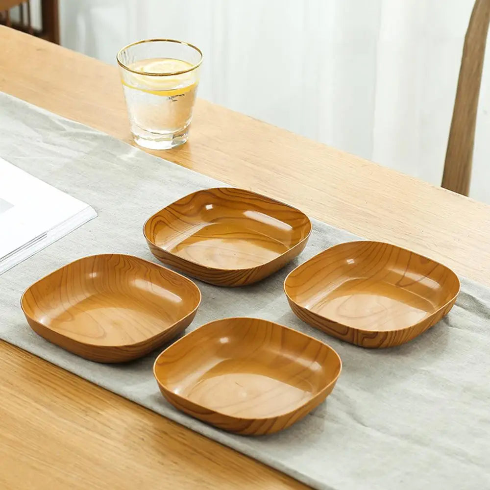 Japanisches Teller-Set mit Holzmaserung – Quadratisch & Schlicht